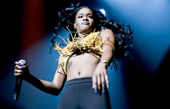azealia-banks-zoom-d4840bc5-bacf-4e78-9f59-178def837d82.jpg