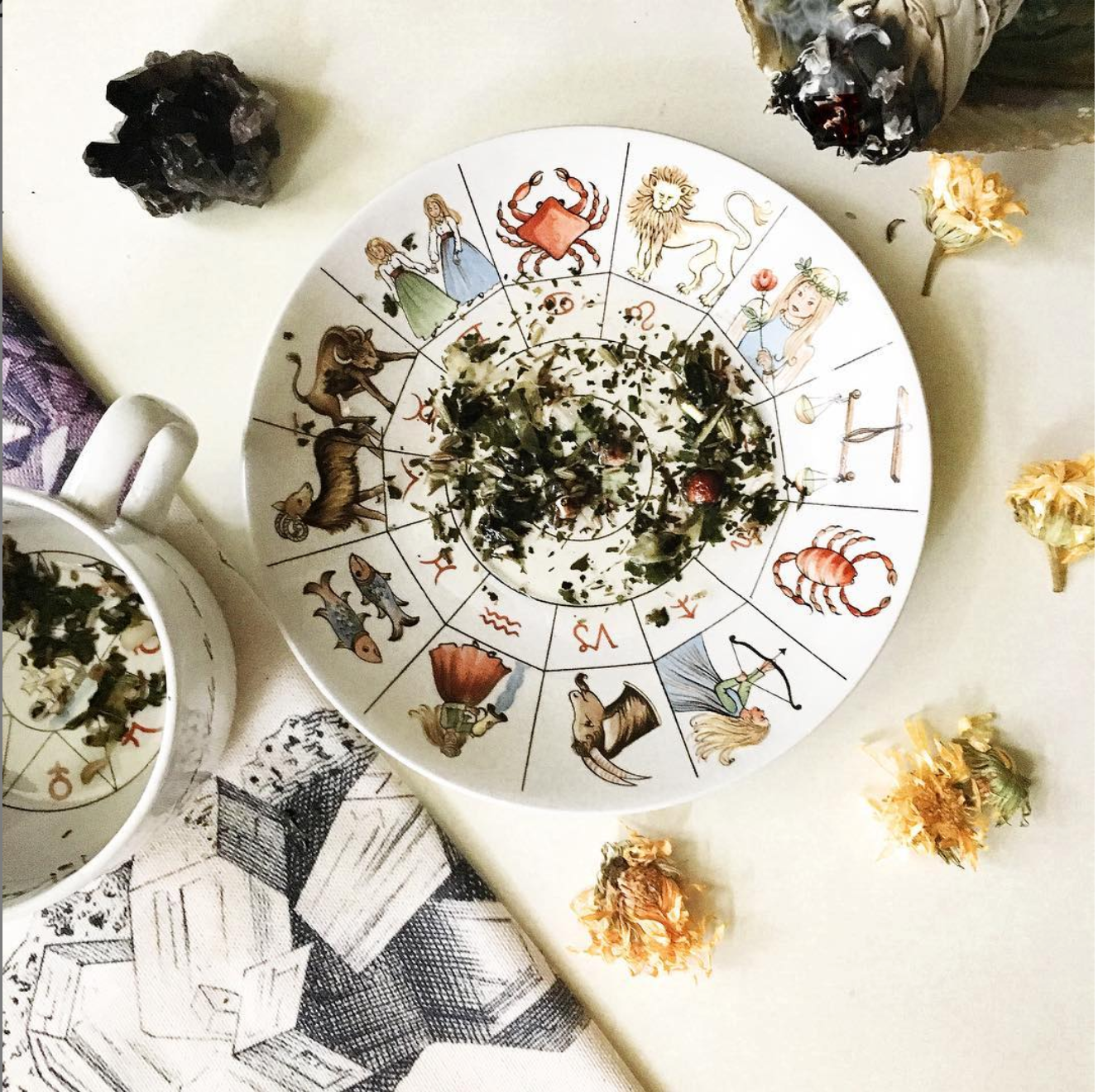 _tealeafreading_hashtag_on_Instagram_•_Photos_and_Videos