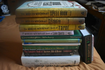 tumblr_ot54zwE9Yt1uen3qvo1_400